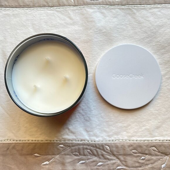 New Frosted Strawberry Poptart Candle Goose Creek 3 Wick - Picture 7 of 7